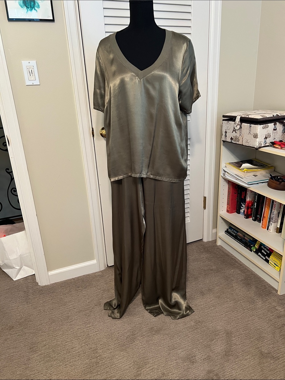 Michael Stars two piece lounge pant set